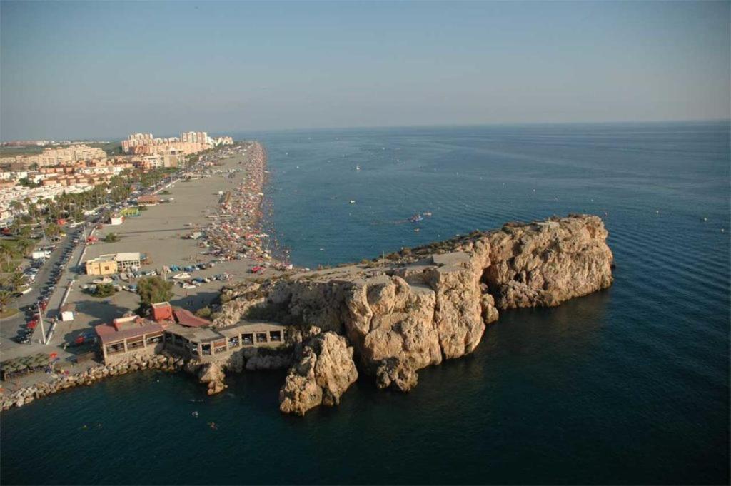 Jardines Del Mar Salobrena Apartment Ngoại thất bức ảnh